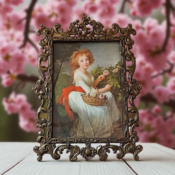 Vintage Italy Ornate Brass Picture Frame Portrait Of Princess Maria Christina - Picture 1 of 15